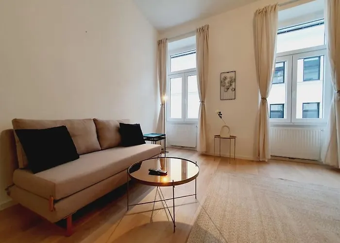 Savoir Vivre Rosinagasse Apartment *