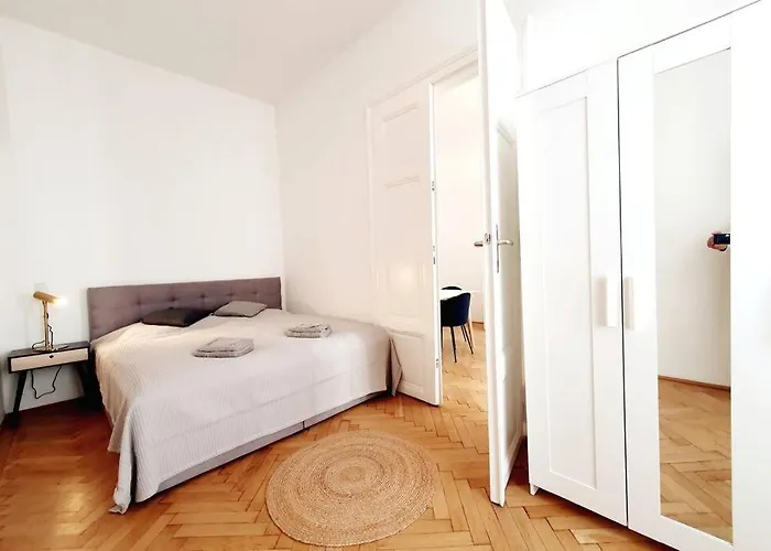 Savoir Vivre Rosinagasse * Vienna