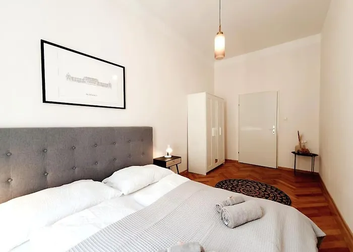 Apartment Savoir Vivre Rosinagasse Vienna